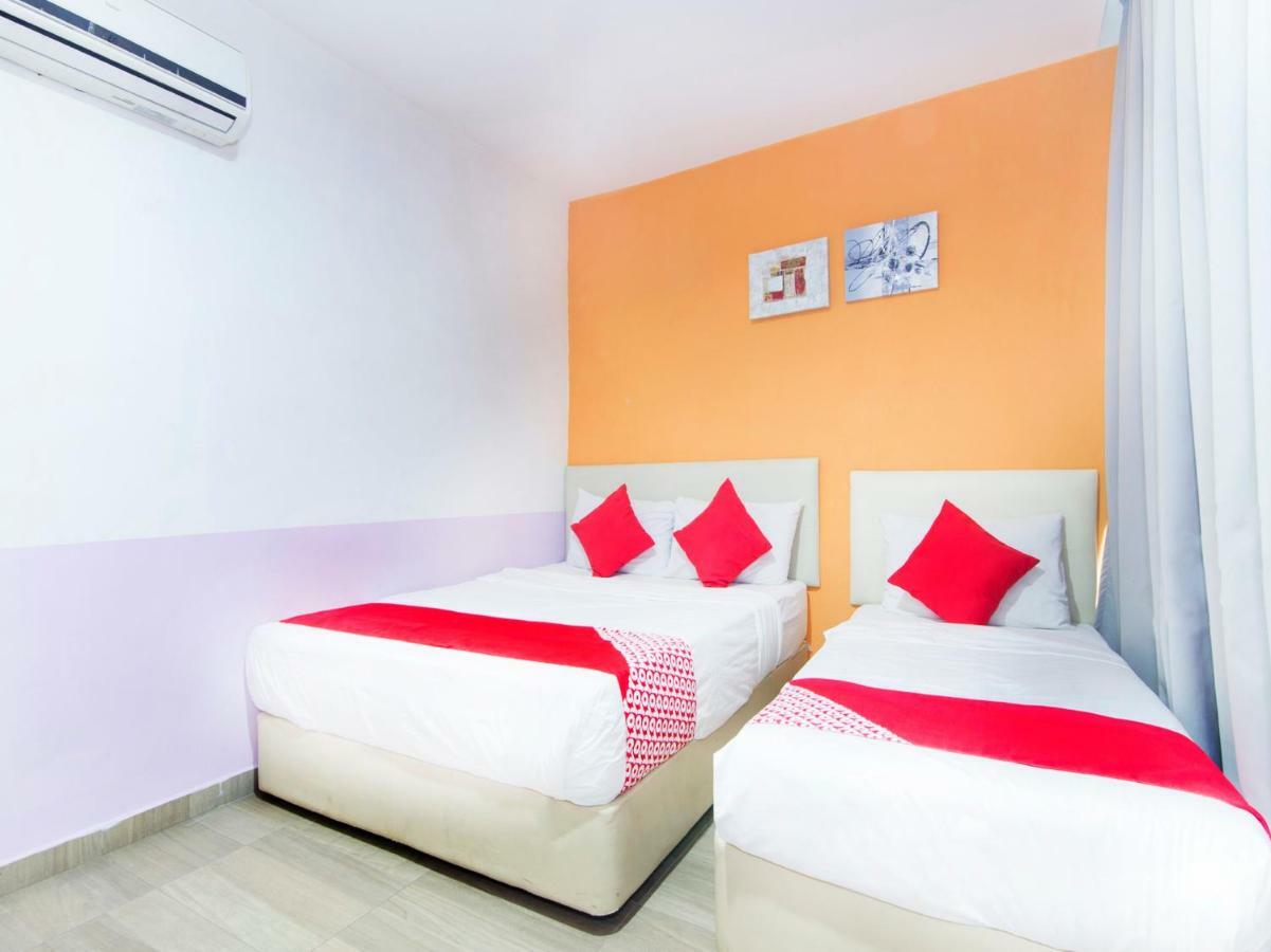 Oyo 419 City Boutique Hotel Bangi Esterno foto