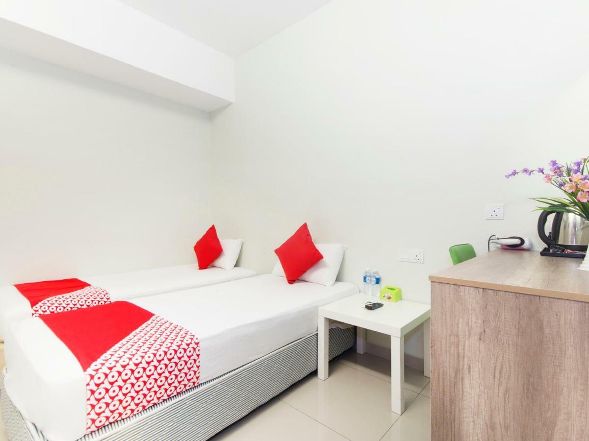 Oyo 419 City Boutique Hotel Bangi Esterno foto