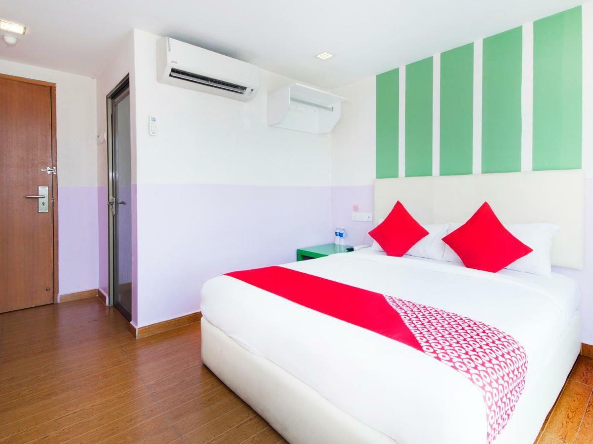Oyo 419 City Boutique Hotel Bangi Esterno foto
