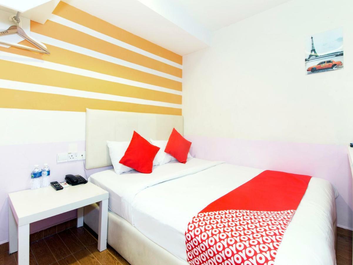 Oyo 419 City Boutique Hotel Bangi Esterno foto