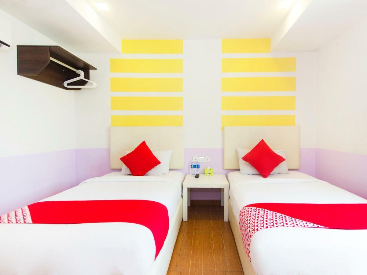 Oyo 419 City Boutique Hotel Bangi Esterno foto