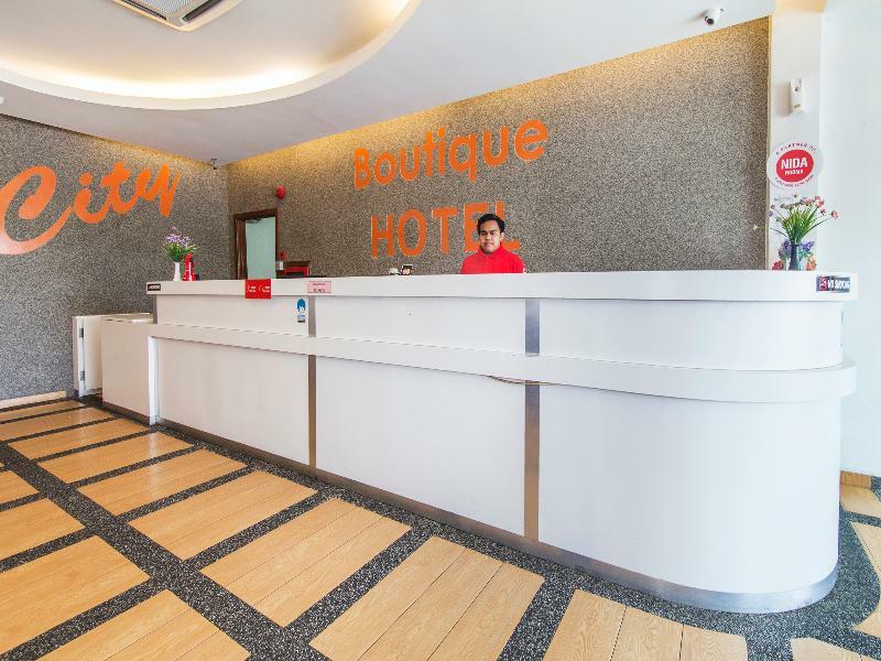 Oyo 419 City Boutique Hotel Bangi Esterno foto