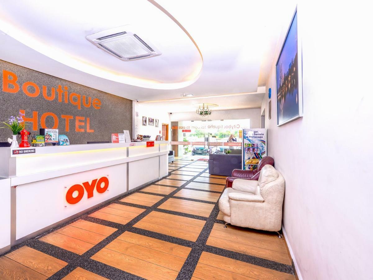 Oyo 419 City Boutique Hotel Bangi Esterno foto